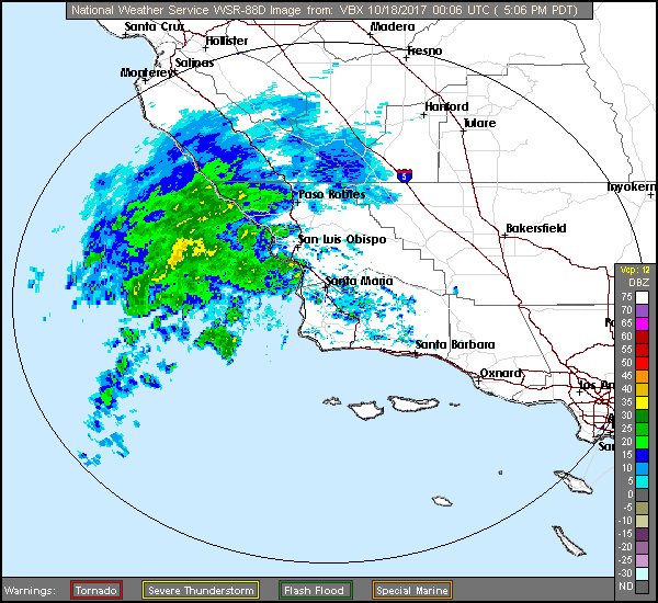 PGE_John's tweet photo. Nearly all this precipitation is evaporating (virga) before reaching the ground. Nevertheless, sprinkles are being reported along the coast. https://t.co/ihF55mW0qH