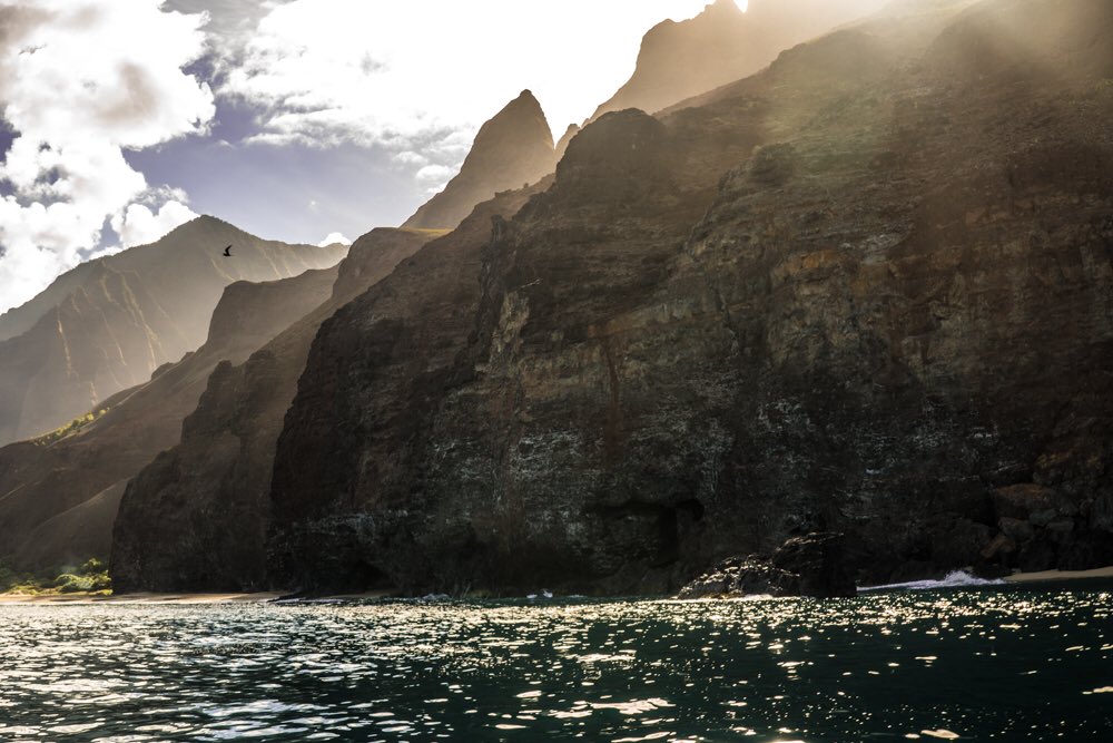 Just remembering our recent trip to the #NāPaliCoast 😱 #Kauai