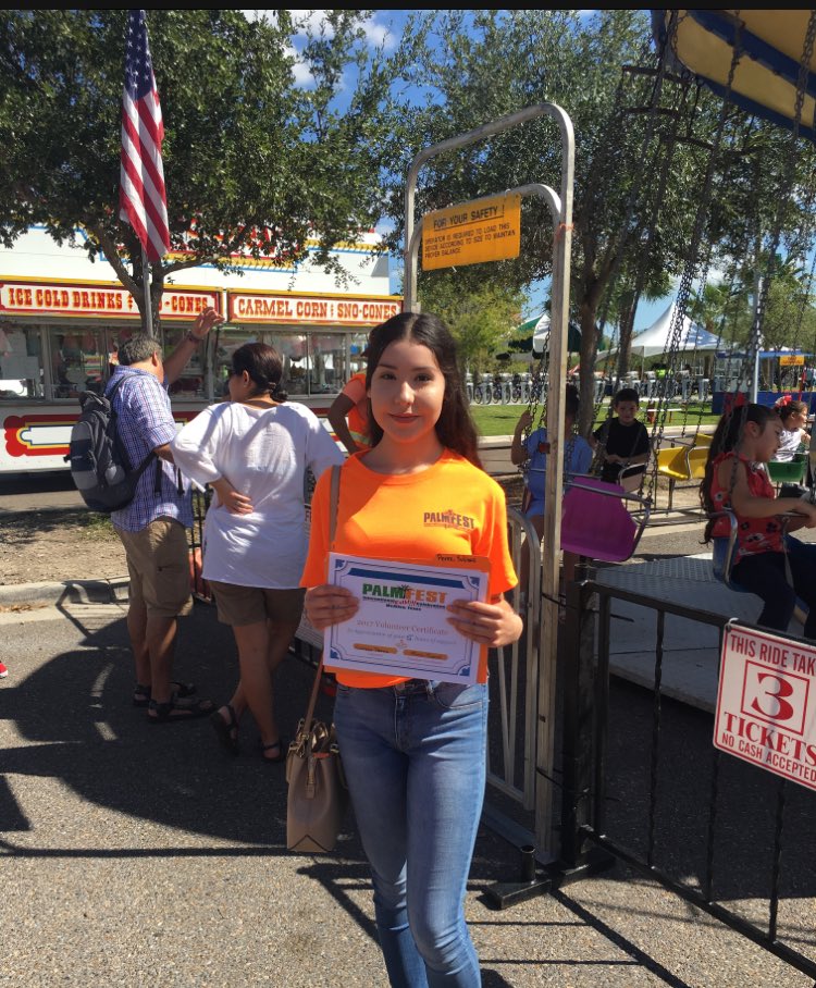 PalmviewSHH's tweet photo. A throw back to Palmfest ❤️ #TBT https://t.co/Q98V8CAqyw