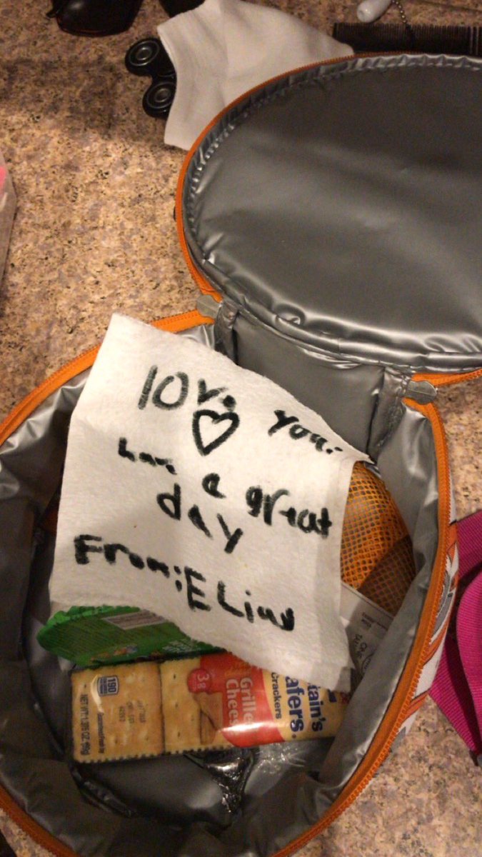 Mathew813's tweet photo. Elias took the initiative to make lunches. I learn so much from him about compassion and putting others first. #beintentional #makingAman https://t.co/4piWtyzNiR