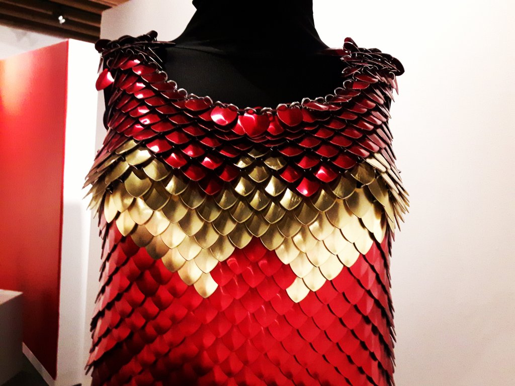 whytemuseum's tweet image. Getting ready for Hallowe'en with @banffbarlow during #installweek #onthefringe #banff #WonderWoman