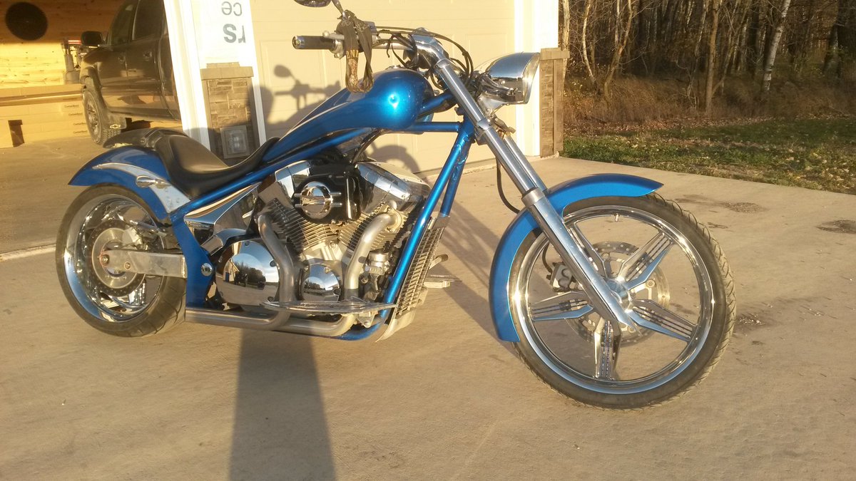 Justinkiesow's tweet photo. Got my new motorcycle wheels put on today #MERC #SUMOX https://t.co/6ZDk8xFHOv
