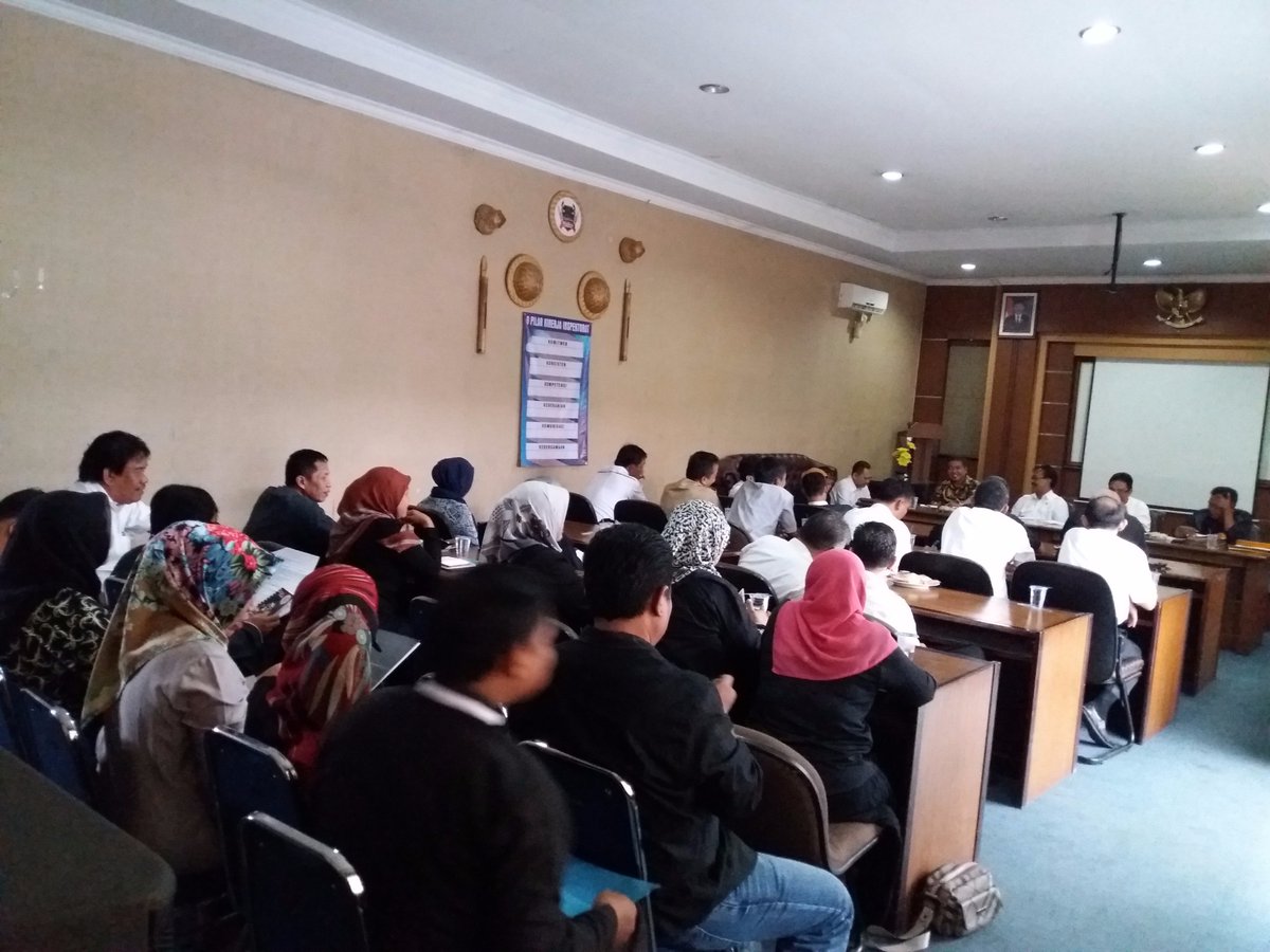 InspPwk's tweet photo. 1) Pagi sahabat pengawasan, kemarin (17/10) @InspPwk telah melaksanakan pemantauan tindak lanjut atas hasil pengawasan. https://t.co/gTLRggbMXn