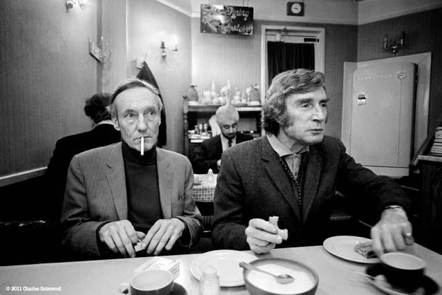 4 weird (but awesome) ways to come up with creative lyrics you haven't tried ow.ly/SMYe30fV9Ug