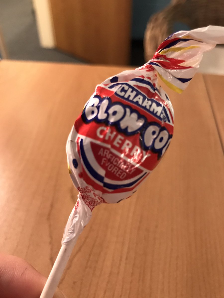 I might not have made it today without this #lollipopmoment #gamechanger <a href="/theoryofpace/">Kelly Pace</a> <a href="/kellyapace/">Trang Que</a>