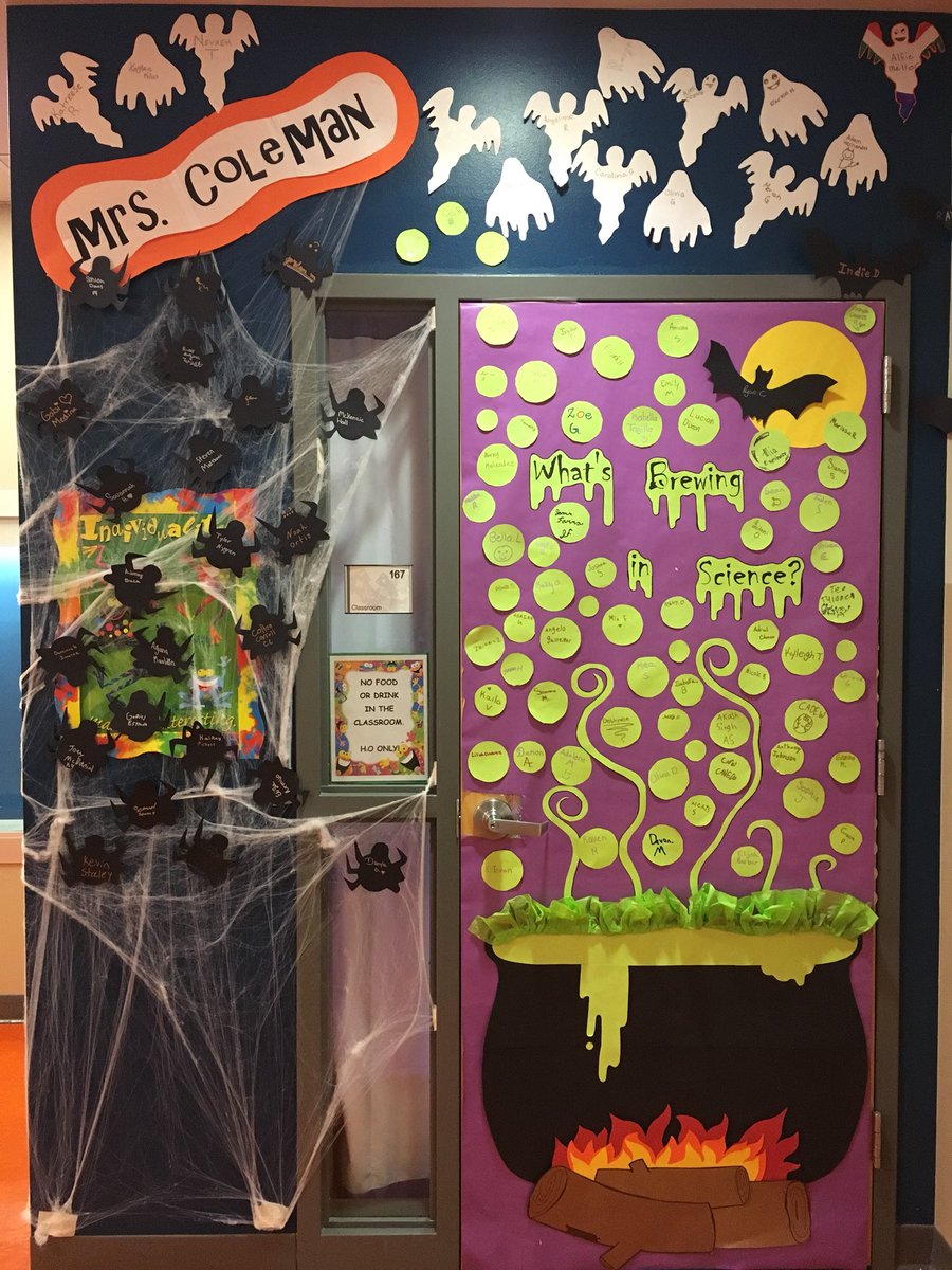 belairprincipal's tweet photo. #thmsthunder fall festival is almost here and the door decorating contest is heating up! @APSLZ3 https://t.co/8xXYPmoKWE