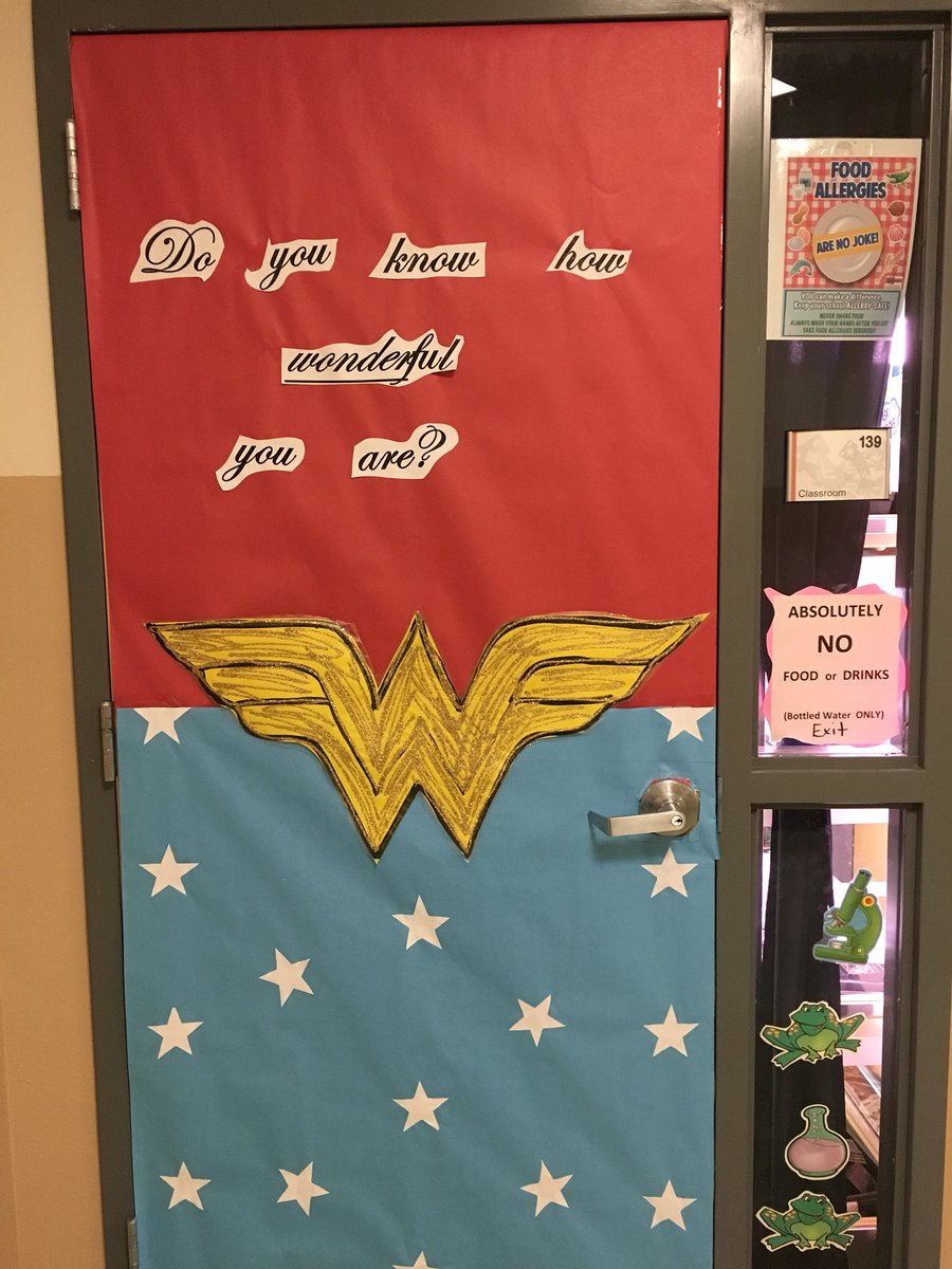 belairprincipal's tweet photo. #thmsthunder fall festival is almost here and the door decorating contest is heating up! @APSLZ3 https://t.co/8xXYPmoKWE