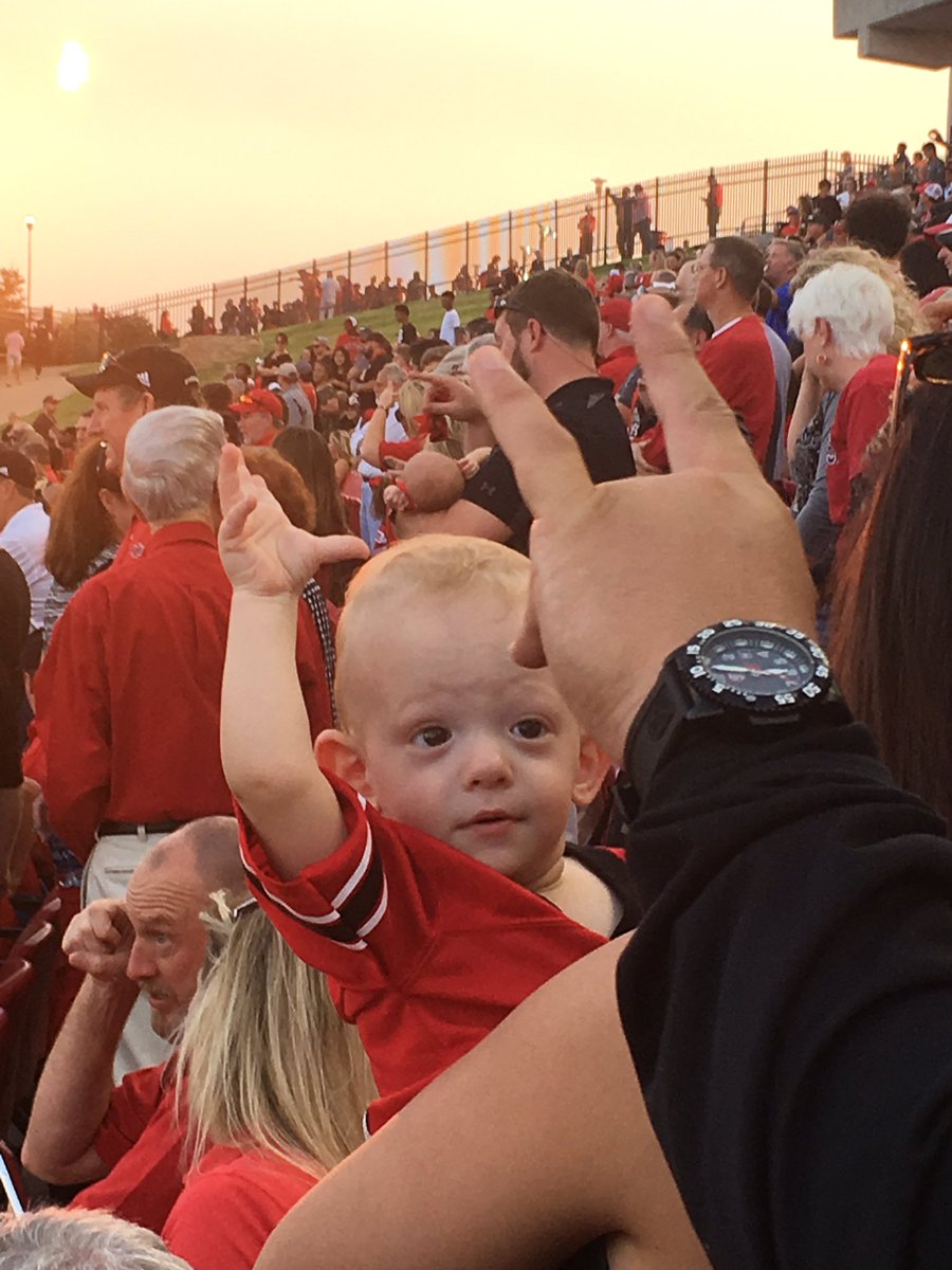 IndianRedwolf's tweet photo. @B_Sorey13 showing the tiniest #redwolf #Broox how to put his #WolvesUp! #AStateFB @AStateFB #BuildingAMonster @j_dub90 @CHbanderson @kdamp https://t.co/VHWoDPjMBT