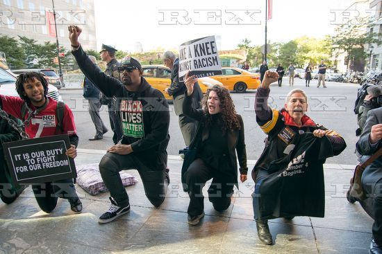 MMstanr's tweet photo. Protest at NFL Fall meeting in NYC in support of Kaepernick and protesting athletes. My pics at Rex Features  #takeaknee #takeakneeNFL https://t.co/54ilGn7oiH