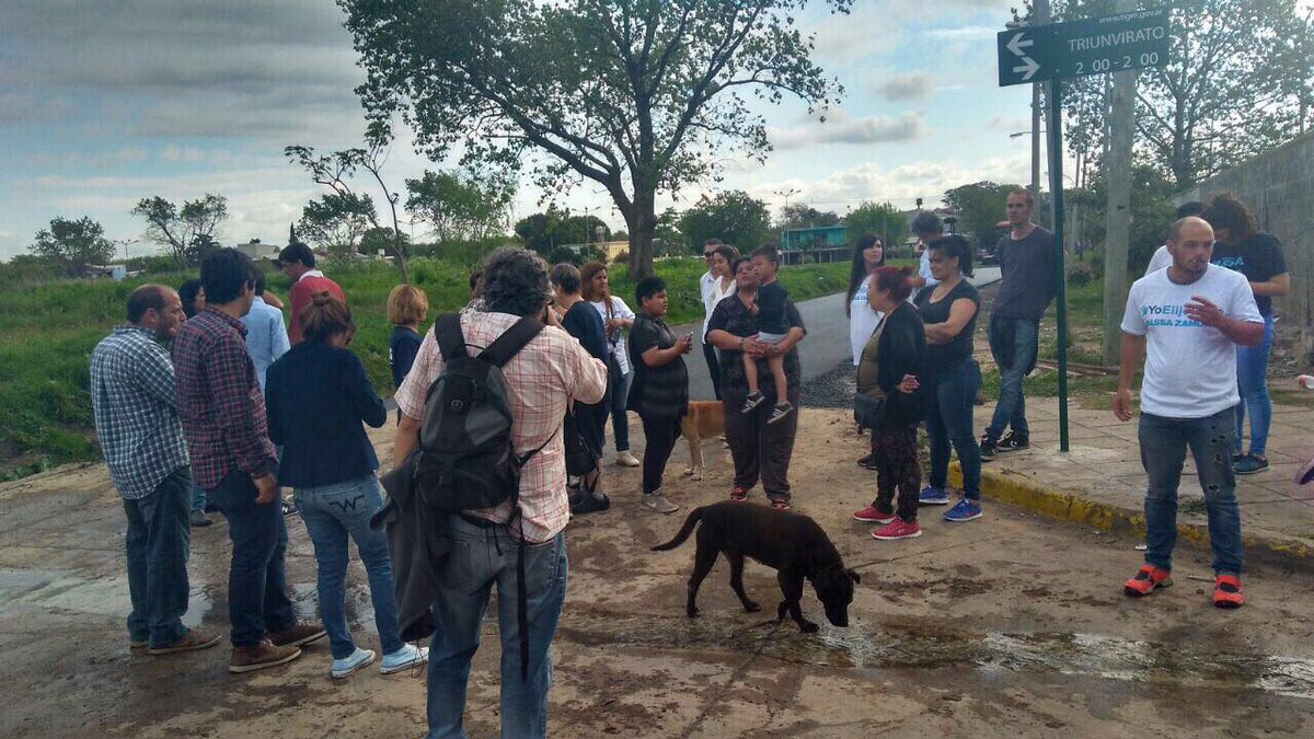 jmpaesani's tweet photo. Hoy realizamos con @GiselaLZamora una recorrida por las obras que estamos llevando a cabo en Torcuato de gran importancia para la localidad. https://t.co/rMJYYFsEet