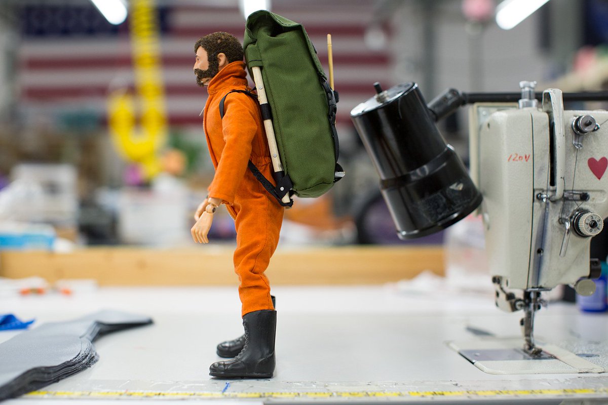 tombihn's tweet photo. The story behind the first bag that Tom ever made: https://t.co/Par3NrSVUu https://t.co/wBwQoyItuZ