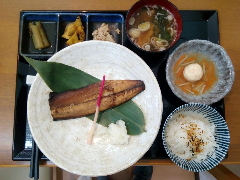 nesarts's tweet photo. Collections of Japan's delicacies ❤ #HandsProject #JapanFoundation #Ishinomaki https://t.co/EvLEk9lPRT