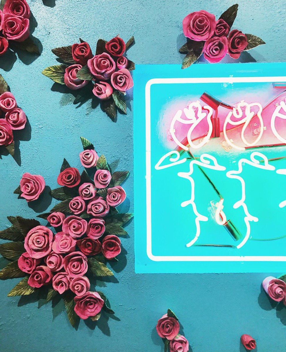 AnnaSophia777's tweet photo. #Together is a beautiful place to be #TeamHumanity #TheFutureIsMaleAndFemale #LaDolceVita #GiveToTheLight #GetGodly #BeGood #HeavenOnEarth 💞 https://t.co/6l9GSHoPXj