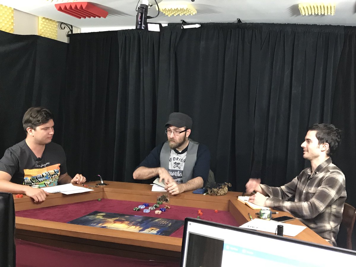 WelcomeToWarda's tweet photo. Welp the Brothers Three are running rampant on the stream right now... #corncandy #BrothersThree #StephenKrowbar https://t.co/ArOlDbAIqt