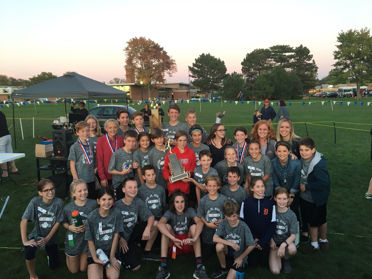 cmarsh101's tweet photo. So proud of our first place #mcbulldogs101 xc runners! Great season! @kaseydiete @MrsKochsKorner #WSD101 https://t.co/FYl0BGjaTK