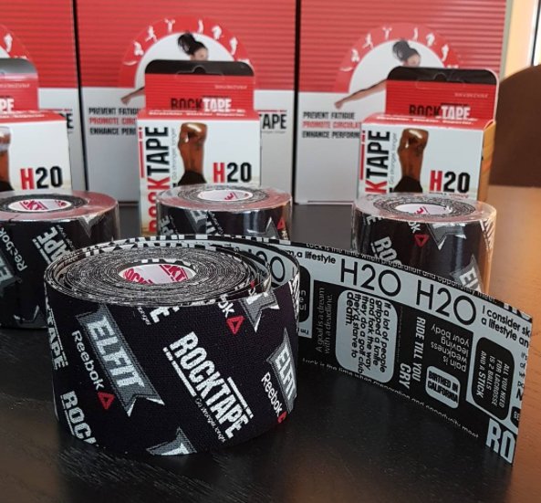 Rocktape's tweet photo. Extra sticky for all of you extra people out there
https://t.co/dOIxRJiNtB
#ExtraSticky #ExtraGood #RockTape #H20 #GoStrongerLonger https://t.co/7OGu3zeaB5