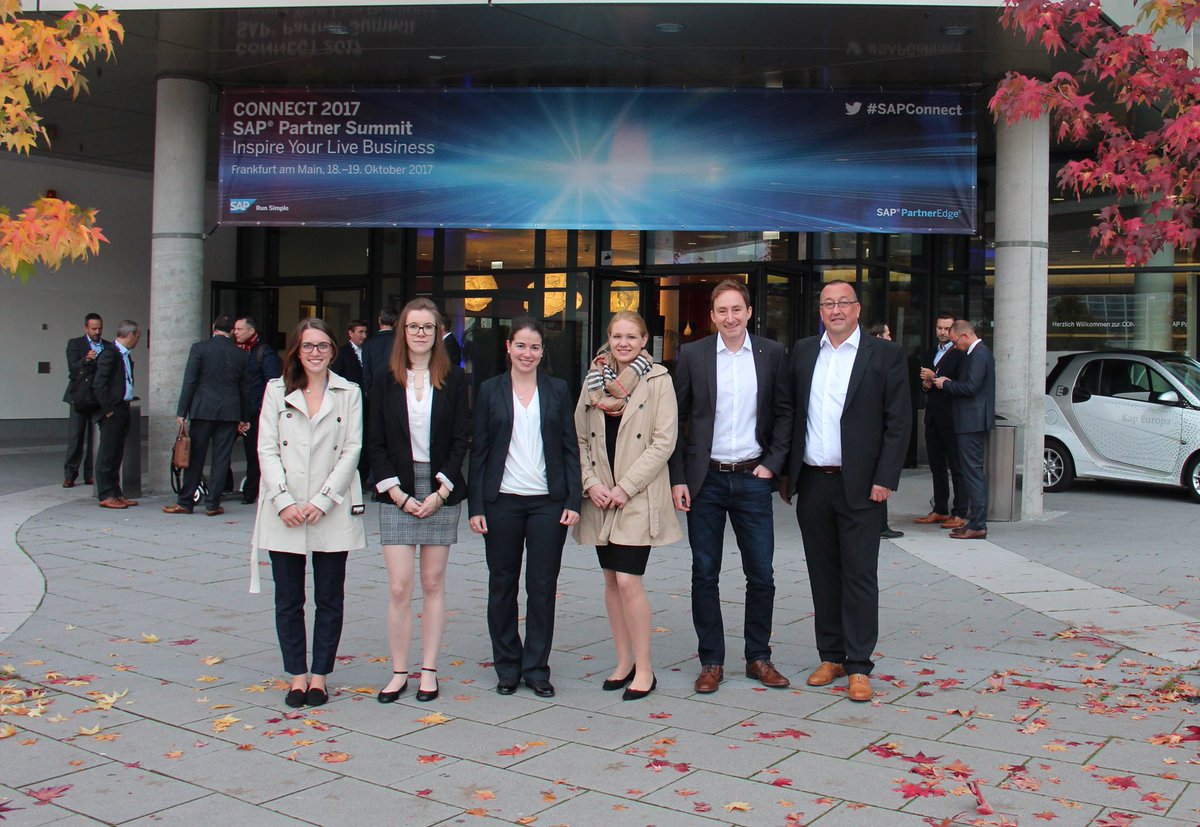 PDAgroup's tweet photo. Live and in color #sapconnect2017 @PDAgroup https://t.co/Vgp2SAPqPZ