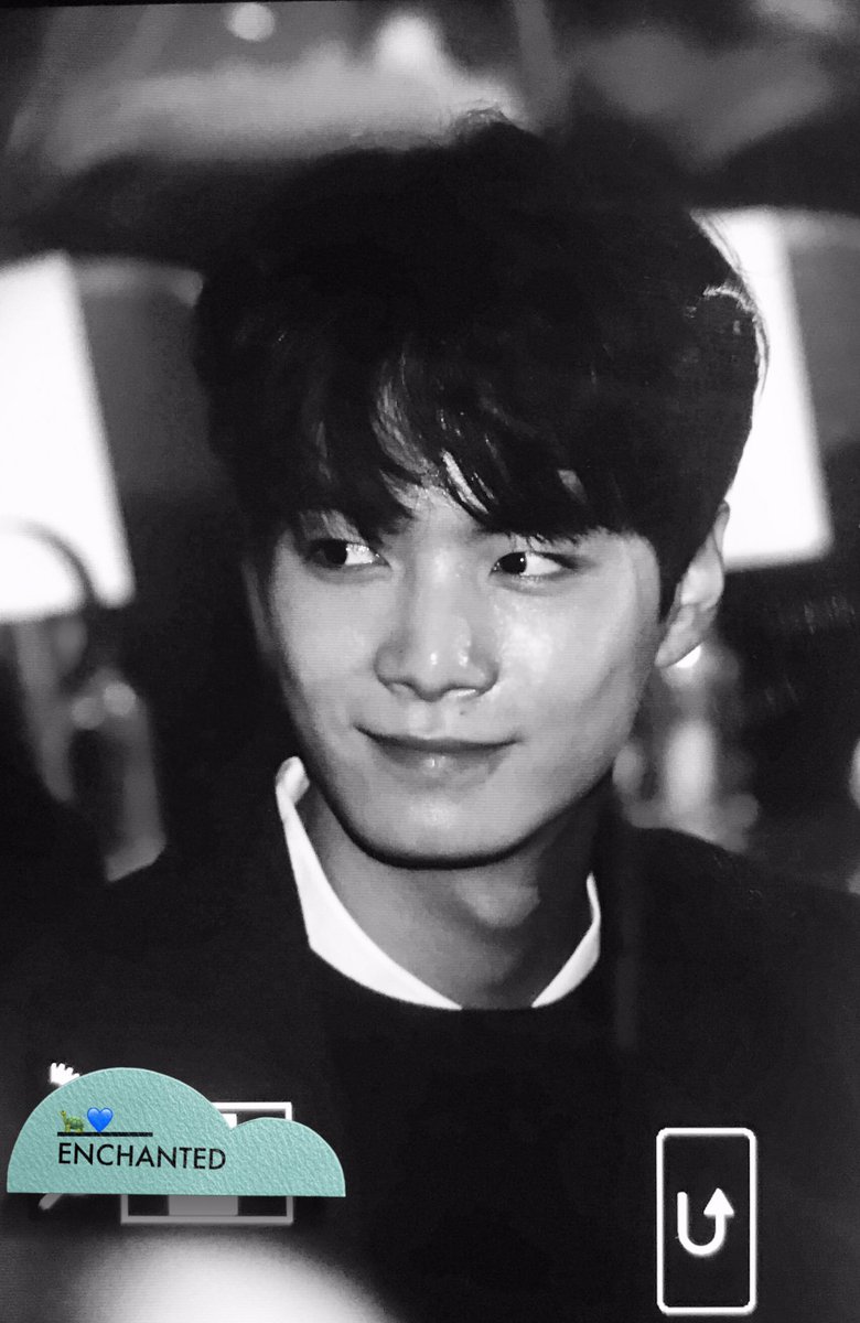 EnchantedBoogie's tweet photo. 171018 💙
#김종현 #JR #뉴이스트 #뉴이스트W https://t.co/U9Z4FrfU8G