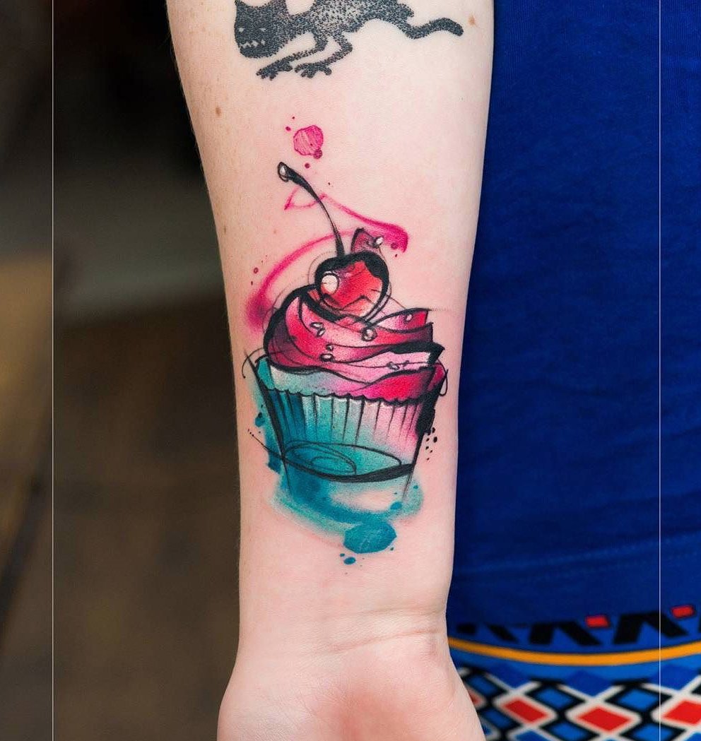 15. tattoo-ideas.com/cupcake. 