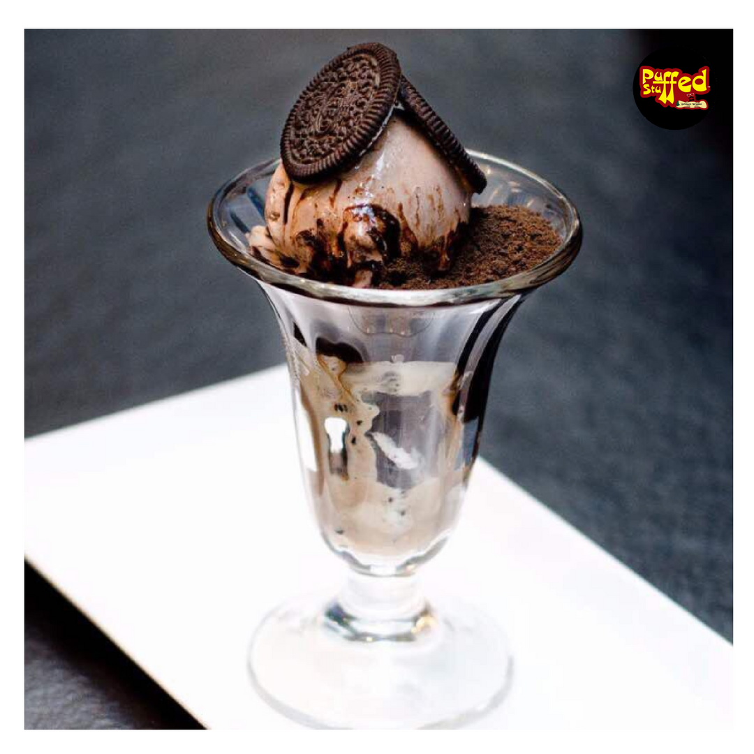 PuffedStuffed's tweet photo. how about some #oreoshake this #diwali #HappyDiwali #WednesdayWisdom #ShakeShake #puffedstuffed #karnalfood #foodporn https://t.co/FWR39HYTOl
