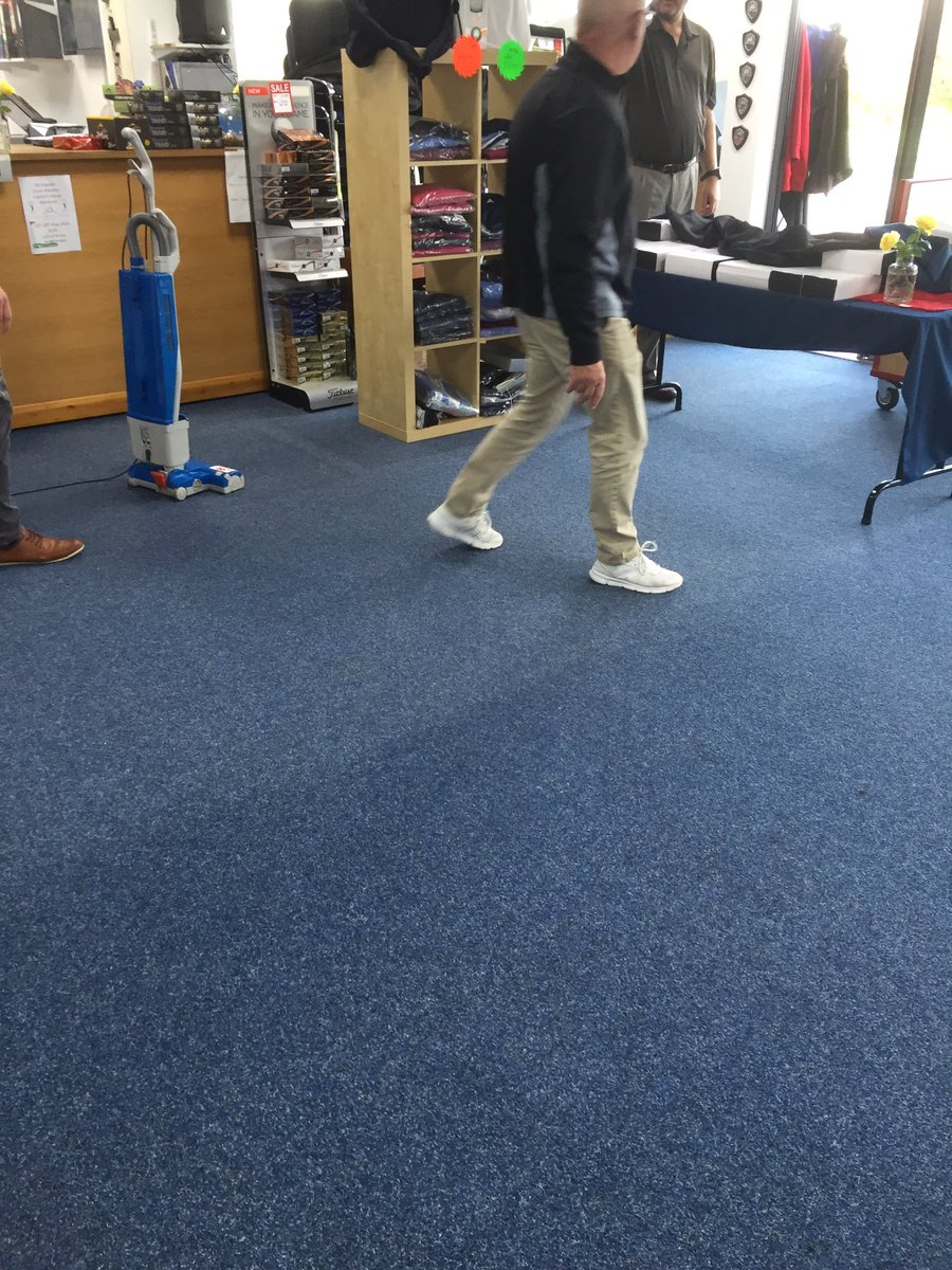 beck_cleaning's tweet photo. Another carpet job can you spot the difference https://t.co/N6TAnTFceK