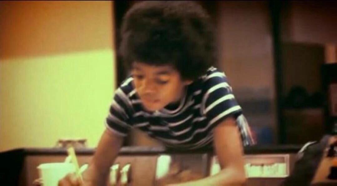 MICHAEL JACKSON tweet media