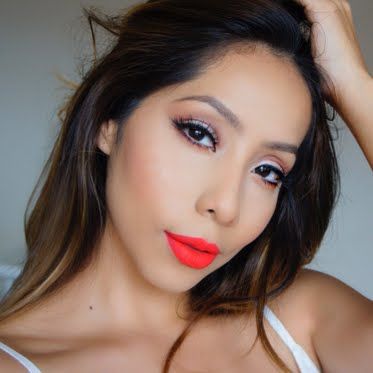 preendotme's tweet photo. Look sensational in this gorgeous #nightout #makeup paired with #orangelip by @SandyAzcona. #DIY with her #musthaves https://t.co/oGkoEzzLDx https://t.co/x2neJVe2U1