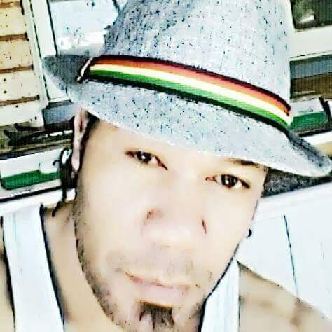 malase13's tweet photo. #NewProfilePic https://t.co/b5t2qhGGMx