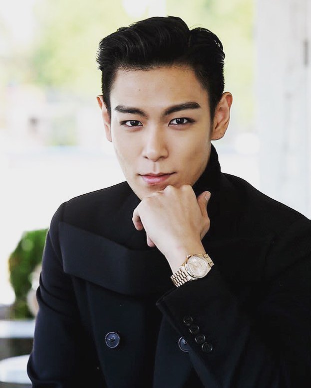 yg_visuals's tweet photo. TOP
- yes. the TOP as in top
#BIGBANG 
(2) https://t.co/hSGM7kqjVA