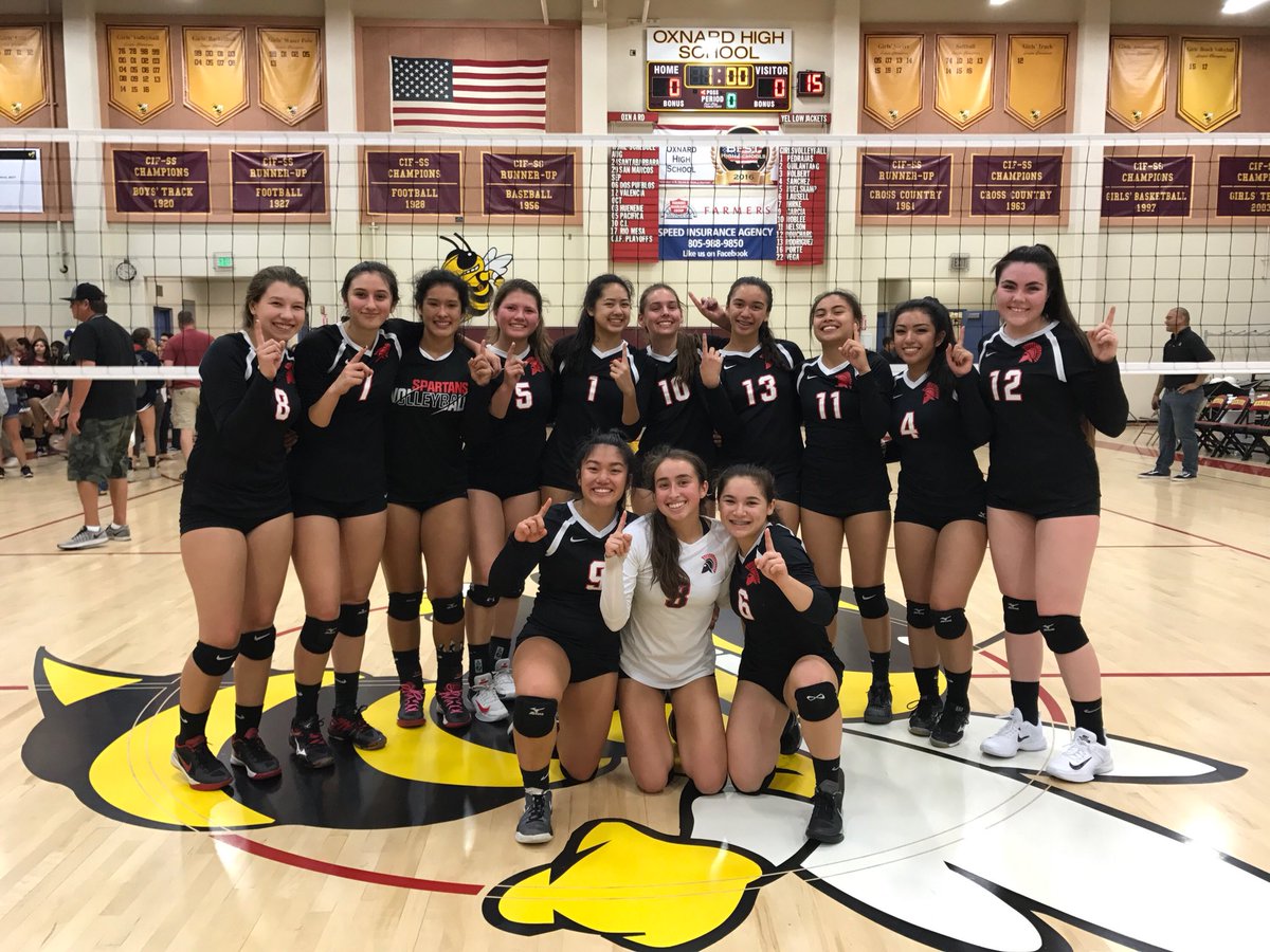 riomesaGVB's tweet photo. The 2017 Pacific View League Champions!!! #historymade https://t.co/E1AJ7eFF4P