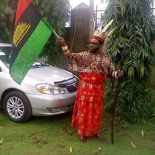 newoji101's tweet photo. @Chydee Haha,they said we r d problem in d zoo,nd we r begging for them to let us go and answer our call to Biafra, Still they said NO. #ZOOOOOOOOOO https://t.co/noBwS02WFt