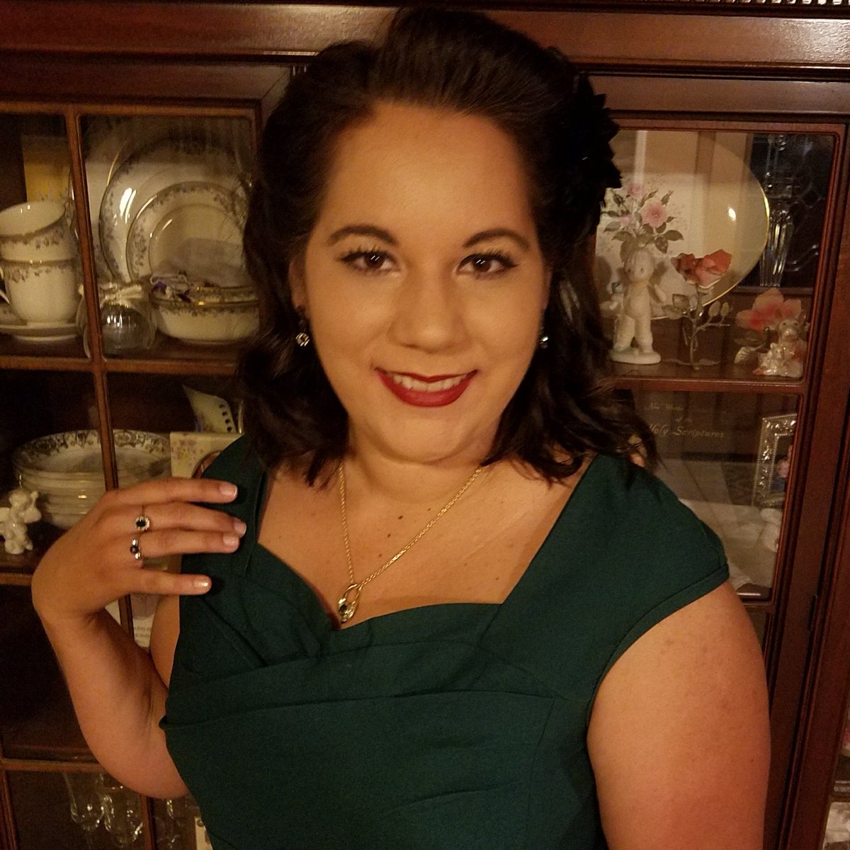 MayerBrandy's tweet photo. #NewProfilePic https://t.co/LeG1qonfUQ