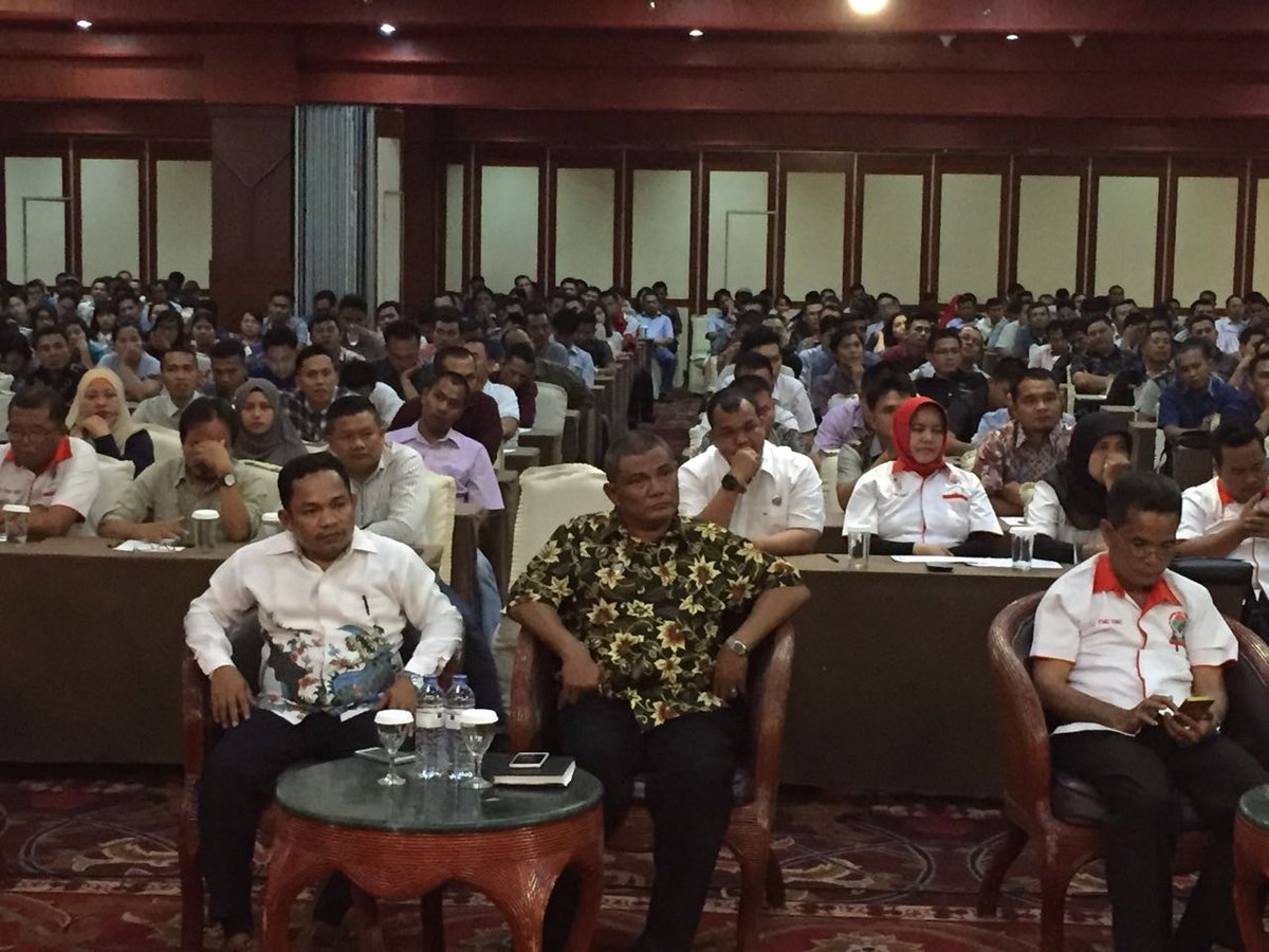 Luar biasa sumut paten@jokowi <a href="/EkoSandjojo/">Eko P. Sandjojo</a> <a href="/madjid_taufik/">taufik madjid</a> <a href="/tppindonesia/">Pertepedesia</a> #pratugasPD #provsumut