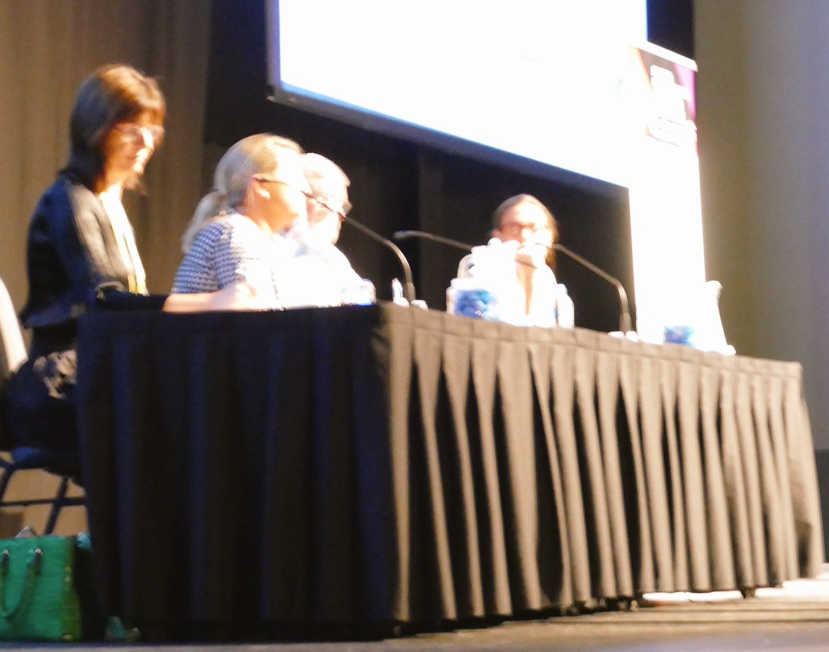expotradeglobal's tweet photo. How do you create growth in a region heavily influenced by seasonality? We asked @TourismNT @cdu_ni @TourismTopEnd. Great panel @ #NTMP2017 https://t.co/29R6NYQH7a