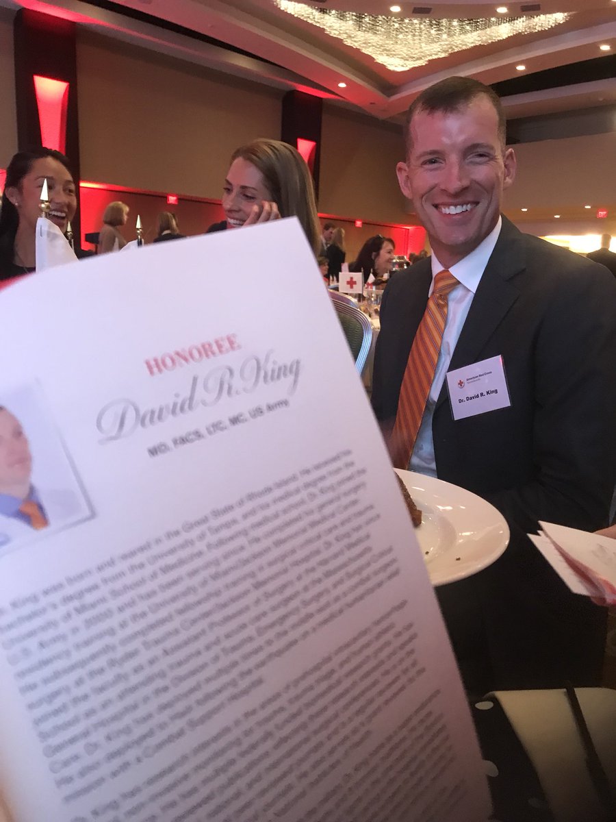ResQFoam's tweet photo. Congrats to collaborator DK @GeococyxVelox for his award from the Red Cross today! #redcrossready https://t.co/PGXASB7eJv