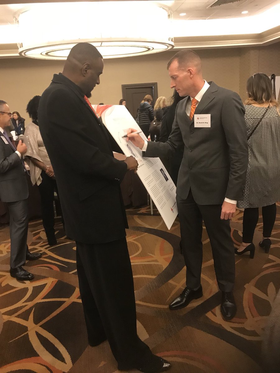 ResQFoam's tweet photo. Congrats to collaborator DK @GeococyxVelox for his award from the Red Cross today! #redcrossready https://t.co/PGXASB7eJv
