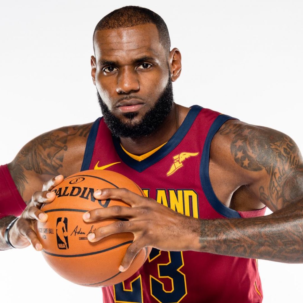 Travis1000Hill's tweet photo. #NewProfilePic https://t.co/GMFgUhGPt5