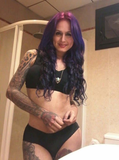 Fotos DE mi nueva imagen.... 18k menos y m&aacute;s feliz que nunca 😛  dale Rt si te gusta el cambio https://t<a href="/tag/tbt"class="tags"><span>#tbt</span></a>