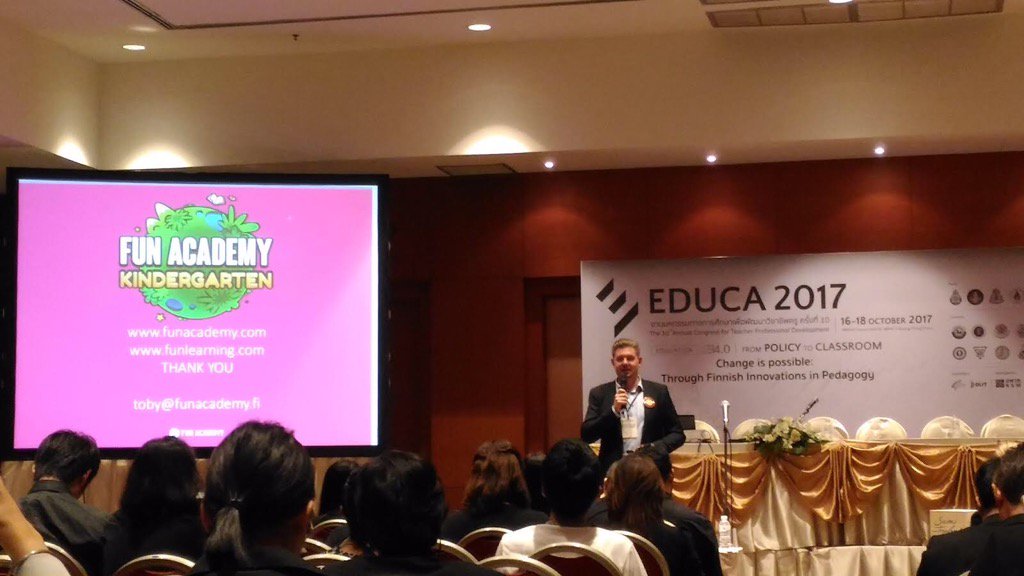 LukanderSanna's tweet photo. Toby discussing Innovation in Preschool. Support and inspire with technology! @funacademycom #funlearning #together https://t.co/j2ufQNS3G1