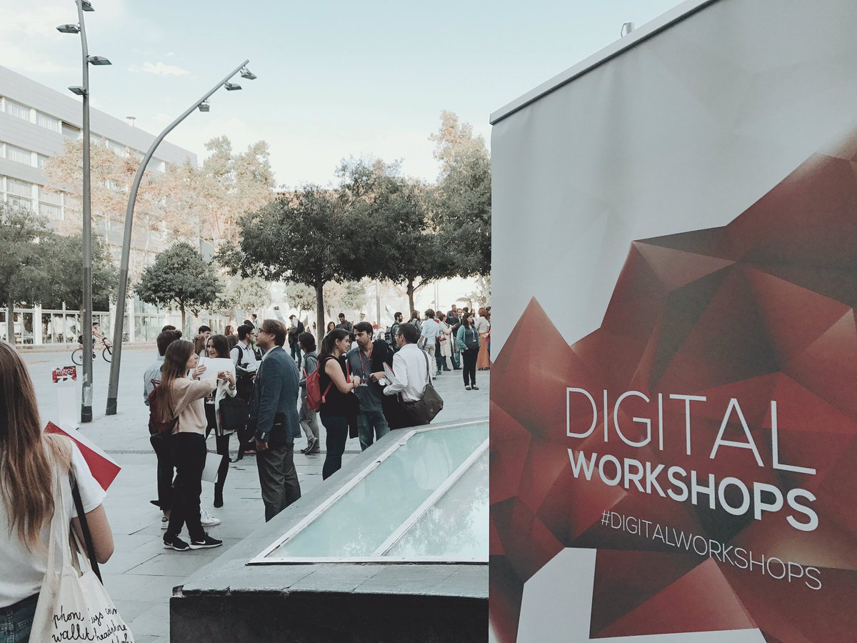 Smartclip tweet media