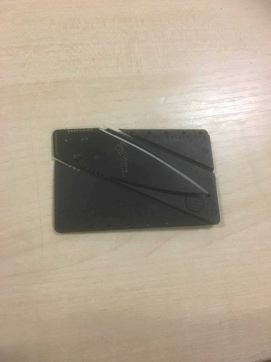 WYP_RPU's tweet photo. After a search of an arrested Male this was on him. A credit card knife. Could do some serious harm to all. #goodsearch #staysafe #team2 https://t.co/PYcAFrkf4U