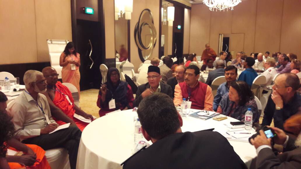 NGOConsortium's tweet photo. Our colleague @halimoelmi discussing role of faith-based orgs in tackling Gender Based Violence #LocalFaithAid #FaithLeadersInAid https://t.co/w8TFTBtyDL
