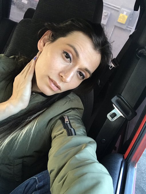 I'm feeling so tasty lately. 👅🍭👸🏻 https://t.co/wJyAqMlLFi