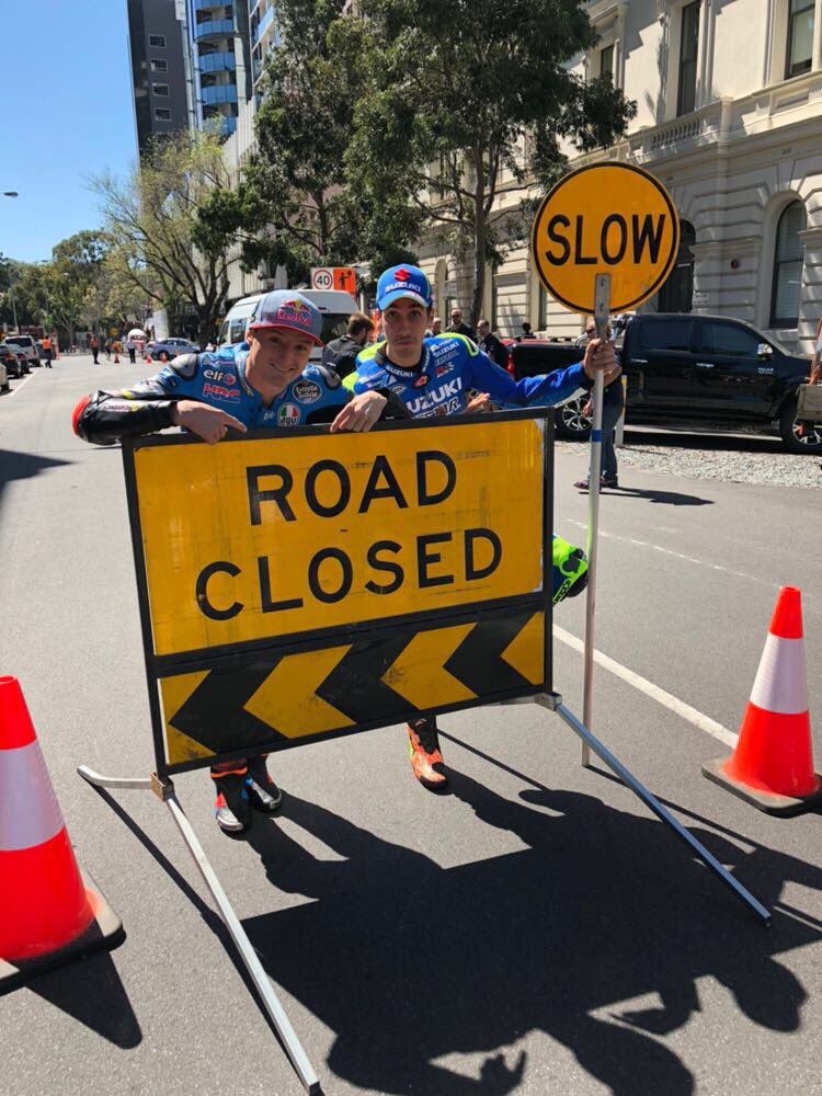 MotoGP's tweet photo. 📍Central Melbourne

What are they up to now?!🙈🤔

#AustralianGP https://t.co/Ko2vQheekV