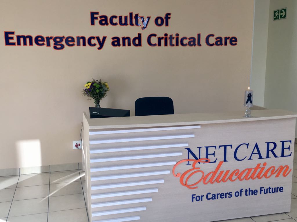 TanyavT's tweet photo. Honoring colleagues and friends lost and injured. Our condolences to the colleagues, family and friends. @EMER_G_MED @ER24EMS @Netcare911_sa https://t.co/K94QbMbx4Z