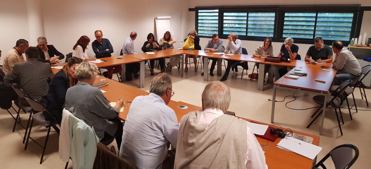 Vous vous sentez l'âme d'un parrain de créateur/repreneur ou d'entreprise en #croissance? Rejoignez <a href="/ReseauLr/">Réso Entreprendre LR</a> #Gard. m.facebook.com/story.php?stor…