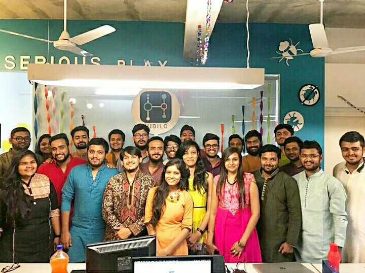 Hubiloconnect's tweet image. The festival of joy is here and we, for one are thrilled! Pre-Diwali celebrations at Hubilo. #diwali2017  #festiveseason #hubiloteam
