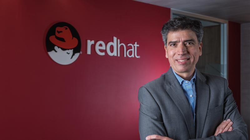 BASSP_'s tweet photo. "El nuevo CEO de la firma quiere expandir el código abierto en México." #YaBASSP #RedHat #Software #México
https://t.co/FQ0fwLnQHZ https://t.co/AnS3zZj6U1