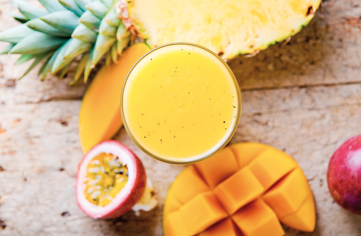 TamaSmoothies's tweet photo. Découvrez un smoothie 100 % sain et naturel ! Discover a 100% healthy and natural smoothie! 😋🍍🍉 https://t.co/MwgPIS15oa https://t.co/l0btEUql50
