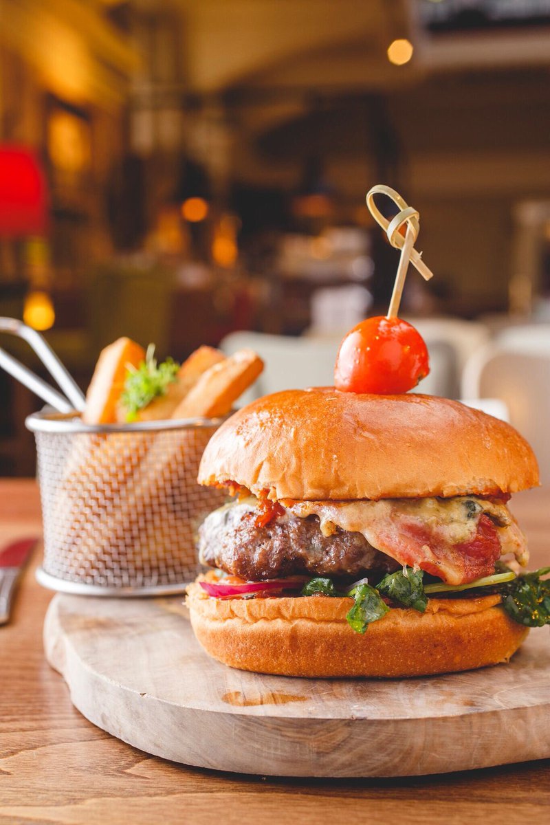 ETRBirmingham's tweet photo. Coming to our @fiercefestival #ETRLate? We’ve got dinner covered with a special burger menu! Fuel up &amp; #BeTheChange https://t.co/7hk9Lhug4I https://t.co/fq7srgxJ4n